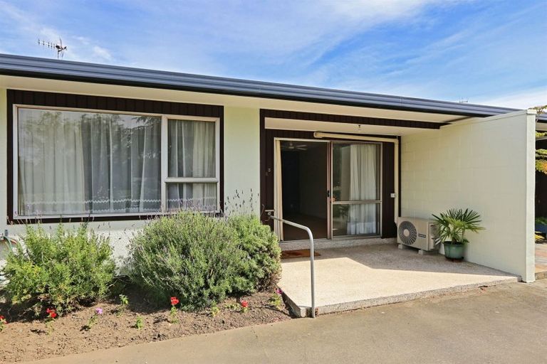 Photo of property in 3/700 Duke Street, Mahora, Hastings, 4120