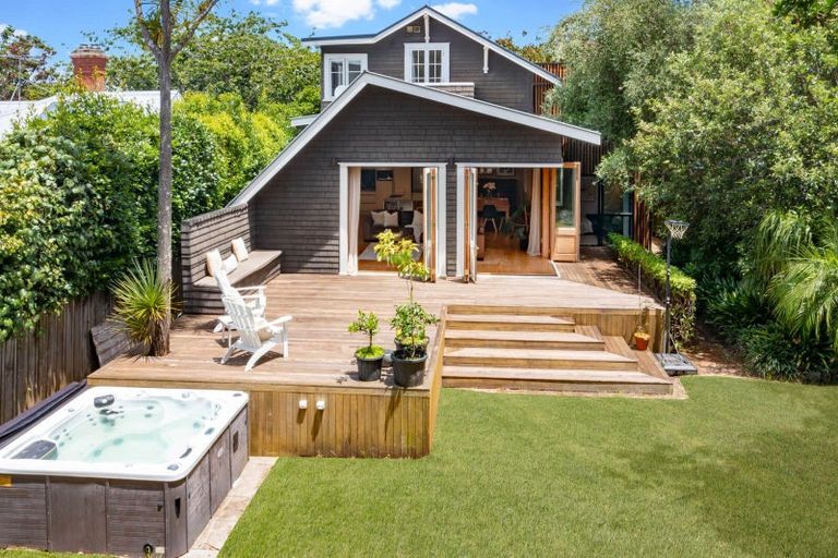 Photo of property in 4 Poronui Street, Mount Eden, Auckland, 1024