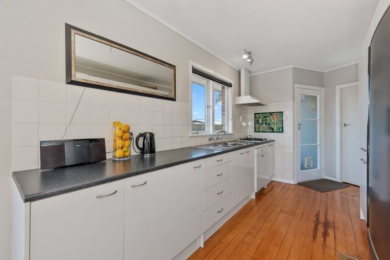 Photo of property in 217 Sandwich Road, St Andrews, Hamilton, 3200