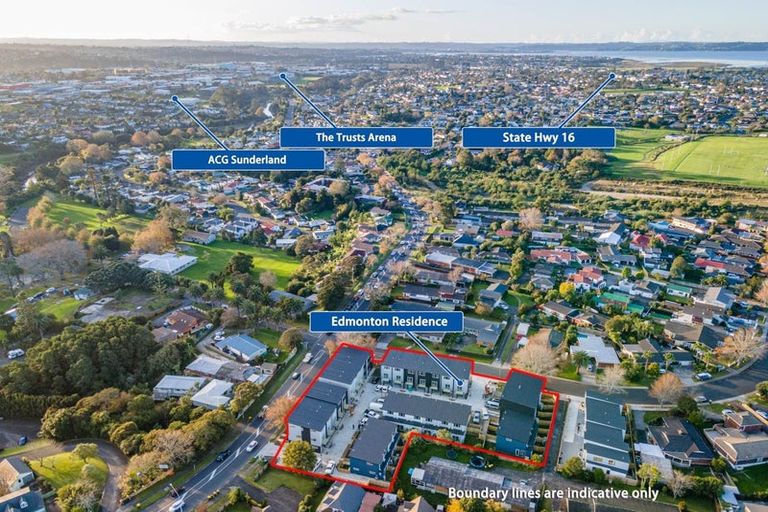 Photo of property in 57d Edmonton Road, Henderson, Auckland, 0612