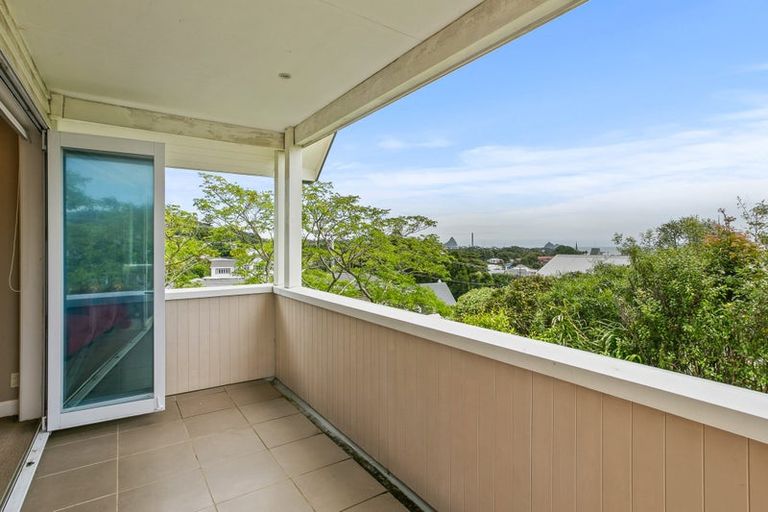 Photo of property in 43 Cameron Street, New Plymouth, 4310