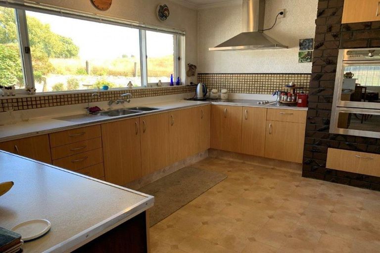 Photo of property in 100 Newell Road, Tokoroa, 3491