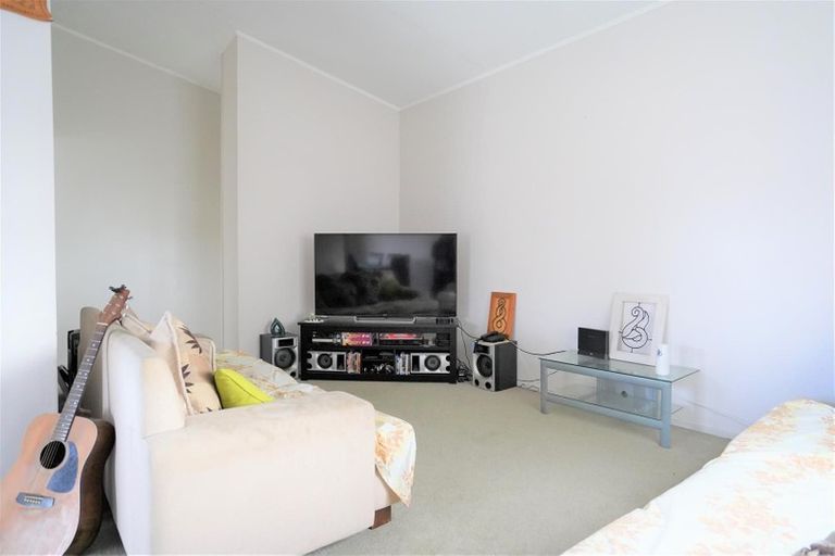 Photo of property in 11 Aratiatia Place, Tikipunga, Whangarei, 0112