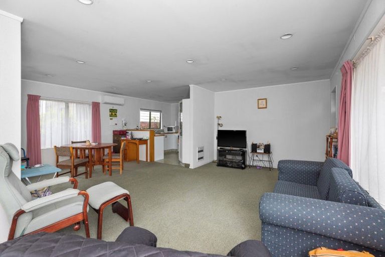 Photo of property in 408a Lyndon Road West, Hastings, 4122
