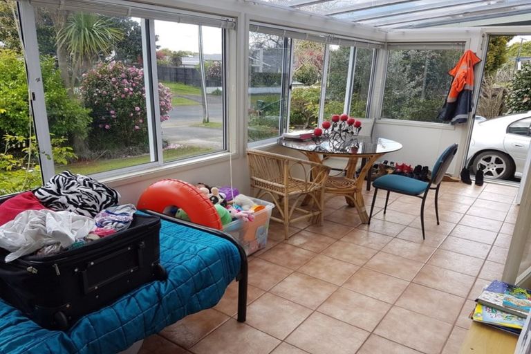 Photo of property in 2 Jeanette Street, Glenview, Hamilton, 3206