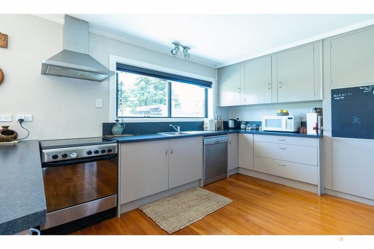 Photo of property in 3 Price Street, Waimate, 7924