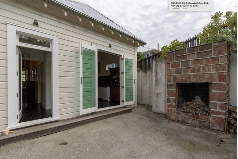 Photo of property in 22 Exeter Street, Lyttelton, 8082