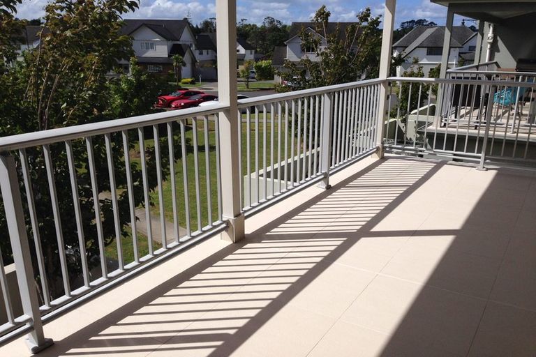 Photo of property in The Rise, 4/11 Hatfield Place, Albany Heights, Auckland, 0632