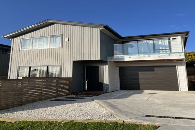 Photo of property in 2a Askew Place, Farm Cove, Auckland, 2012