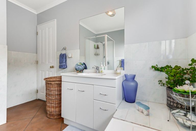 Photo of property in 15 Twickenham Place, Nawton, Hamilton, 3200