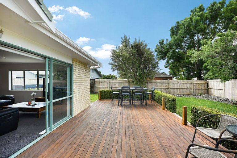 Photo of property in 43 Diomede Glade, Flagstaff, Hamilton, 3210