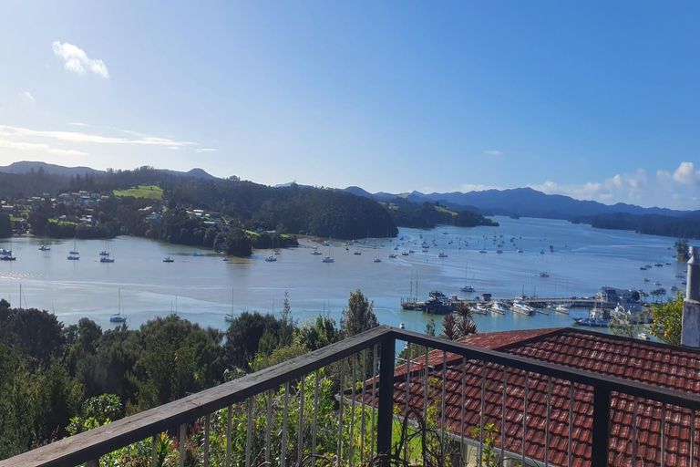 Photo of property in 6 Sir George Back Street, Opua, 0200