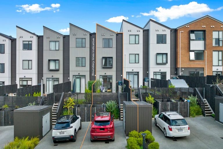 Photo of property in 50 Hobsonville Point Road, Hobsonville, Auckland, 0616