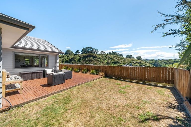 Photo of property in 19 Moonsail Drive, Whitby, Porirua, 5024