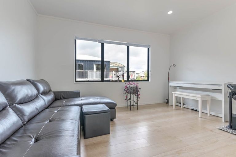 Photo of property in 2/134 Birkenhead Avenue, Birkenhead, Auckland, 0626