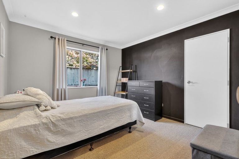 Photo of property in 18 Milbrook Place, Chartwell, Hamilton, 3210