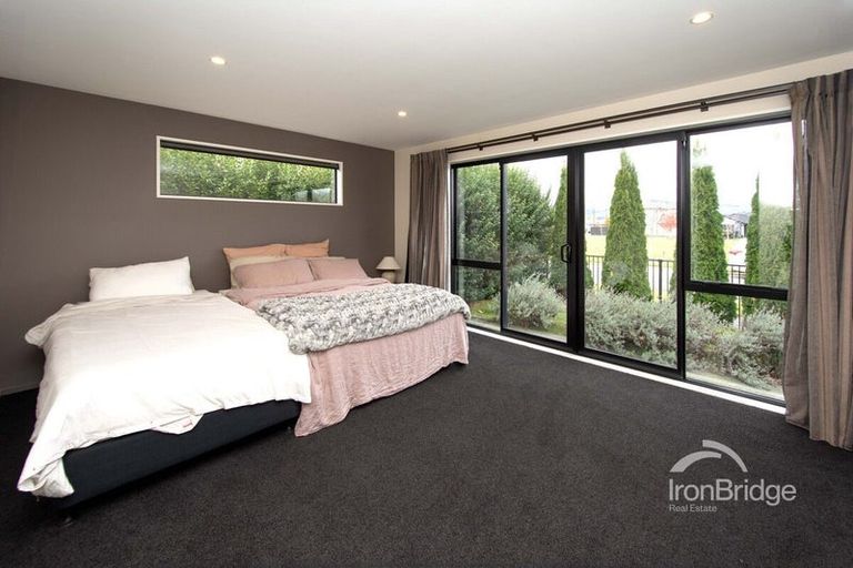 Photo of property in 16 David Buist Crescent, Halswell, Christchurch, 8025