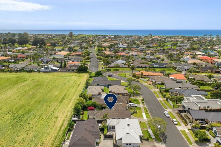 Photo of property in 130 Palm Beach Boulevard, Papamoa Beach, Papamoa, 3118
