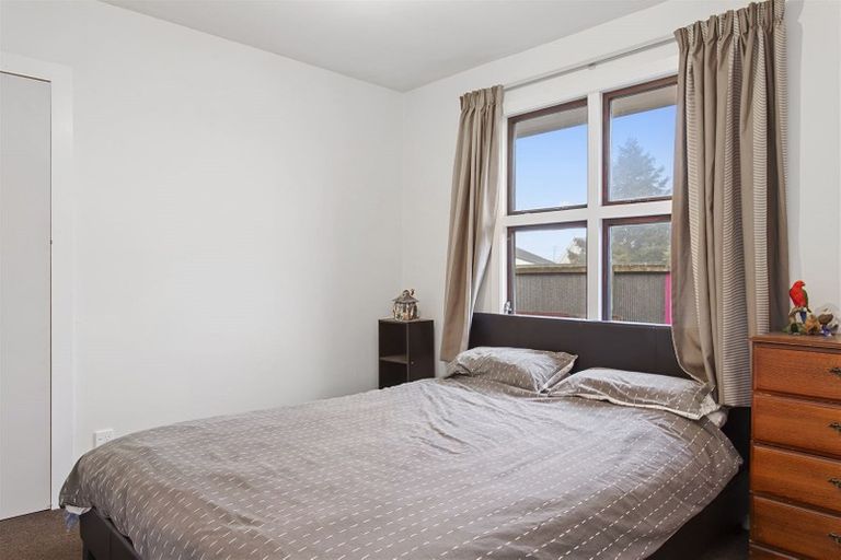 Photo of property in 14 Winnipeg Place, Wainoni, Christchurch, 8061