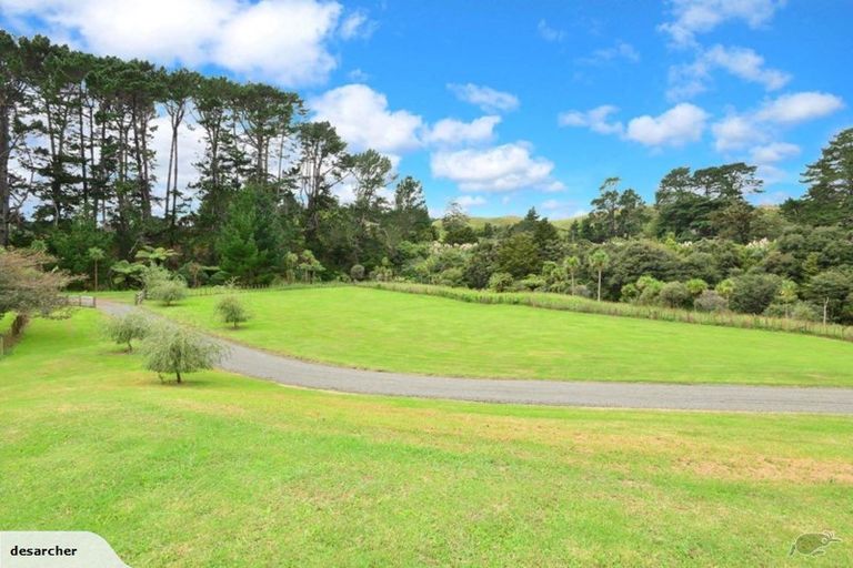 Photo of property in 75 Mick Dillon Road, Tahekeroa, Kaukapakapa, 0873