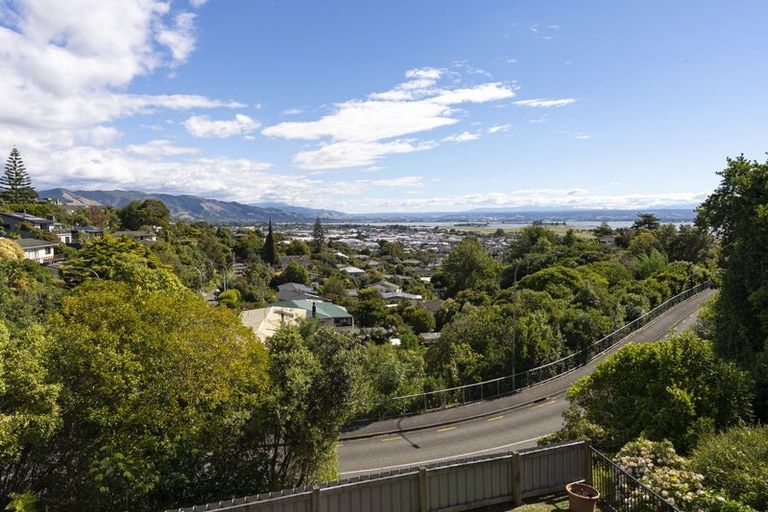 Photo of property in 1/104 Tosswill Road, Tahunanui, Nelson, 7011