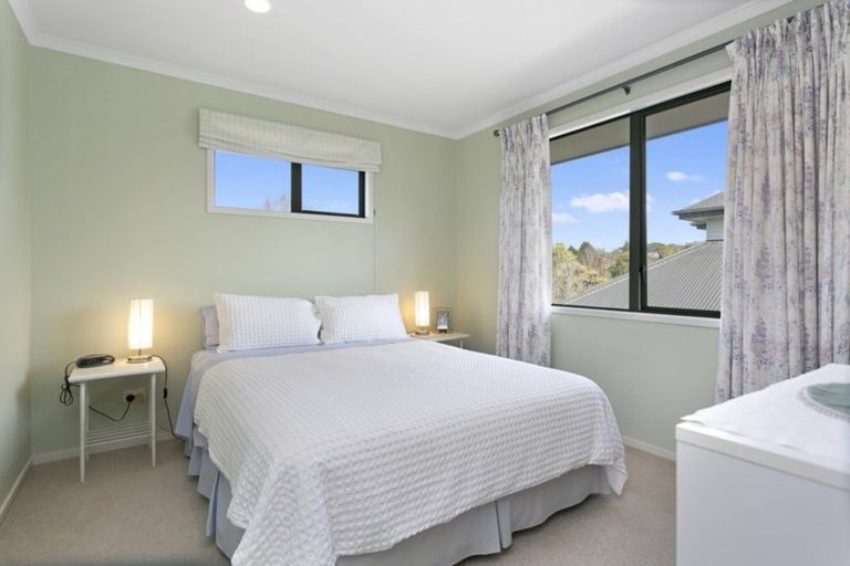 Photo of property in 1 Shaw Street, Leamington, Cambridge, 3432