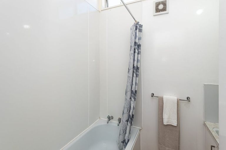 Photo of property in 3/59 Peverel Street, Riccarton, Christchurch, 8041