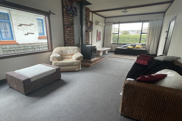 Photo of property in 115 Macandrew Road, South Dunedin, Dunedin, 9012