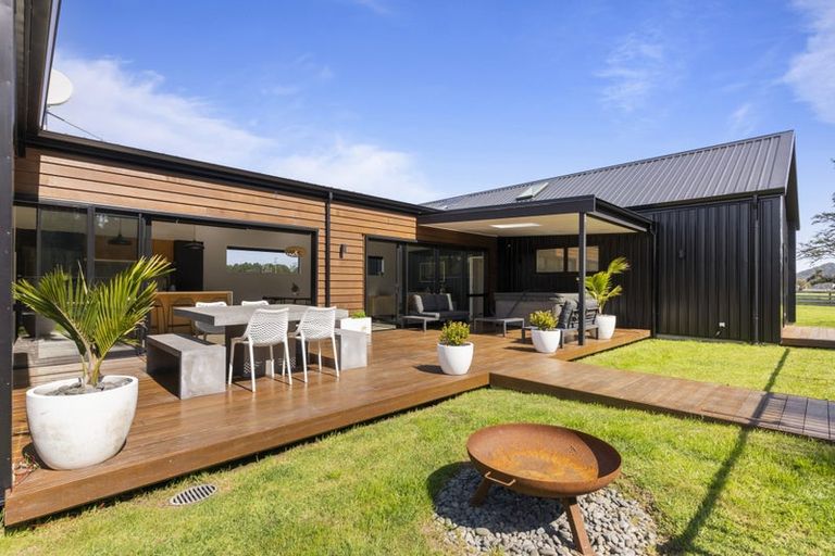 Photo of property in 355 Waitoki Road, Waitoki, Kaukapakapa, 0871