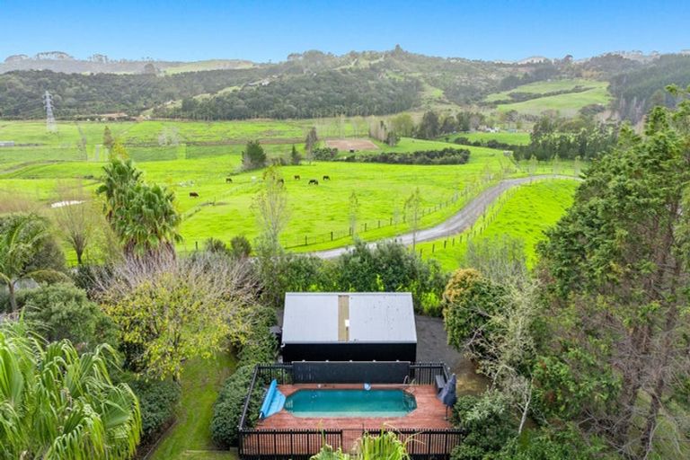 Photo of property in 12 Onewhero Road, Kaukapakapa, Warkworth, 0984