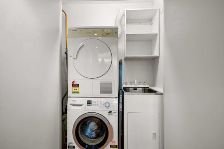 Photo of property in Maison Apartments, 112/16 Huron Street, Takapuna, Auckland, 0622