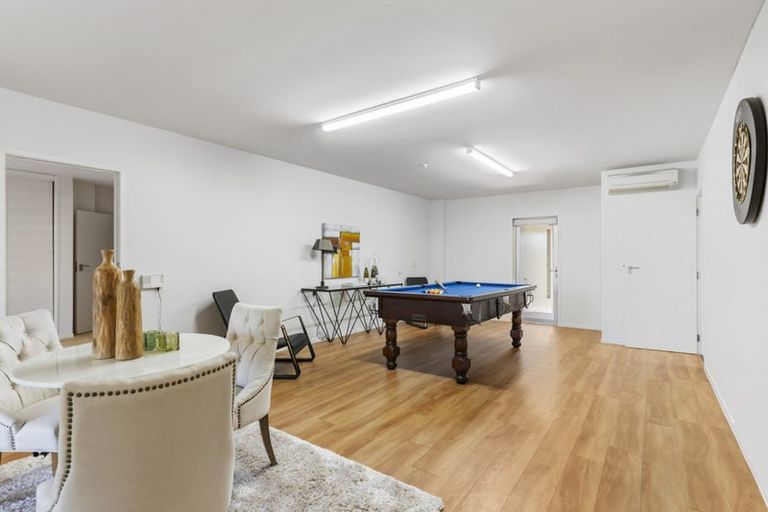 Photo of property in 18 Indus Place, Half Moon Bay, Auckland, 2012