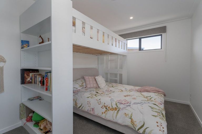 Photo of property in 1 Capstan Crescent, Whitianga, 3510