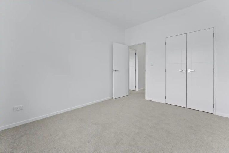Photo of property in 19d Vida Place, Howick, Auckland, 2014