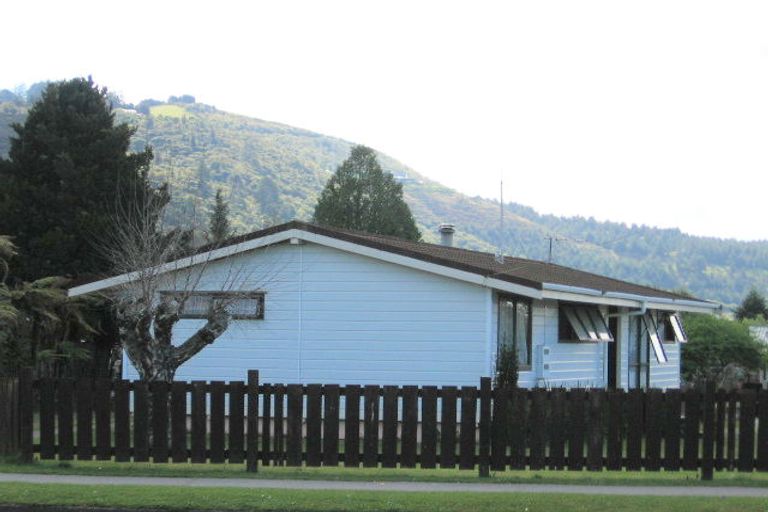 Photo of property in 99 Clayton Road, Mangakakahi, Rotorua, 3015