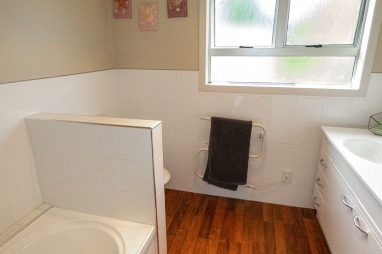 Photo of property in 9 Shadbolt Drive, Leamington, Cambridge, 3432