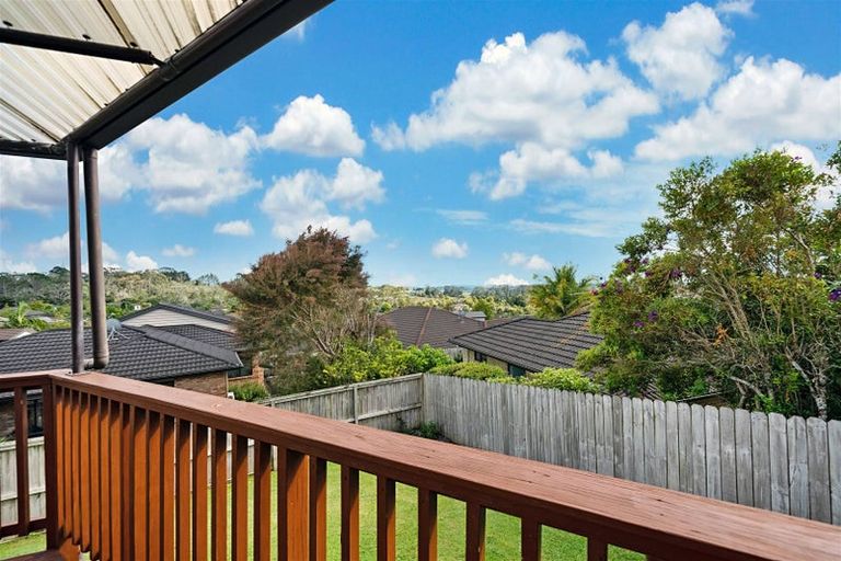 Photo of property in 23 Leafield Crescent, Henderson, Auckland, 0612