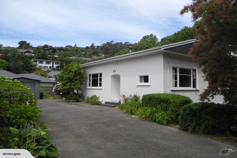 Photo of property in 17 Bowenvale Avenue, Cashmere, Christchurch, 8022