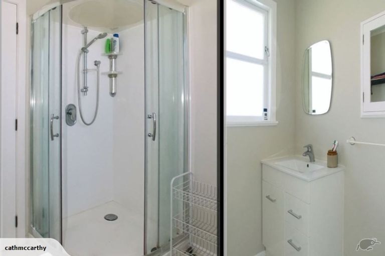 Photo of property in 23 Carluke Street, Paparangi, Wellington, 6037