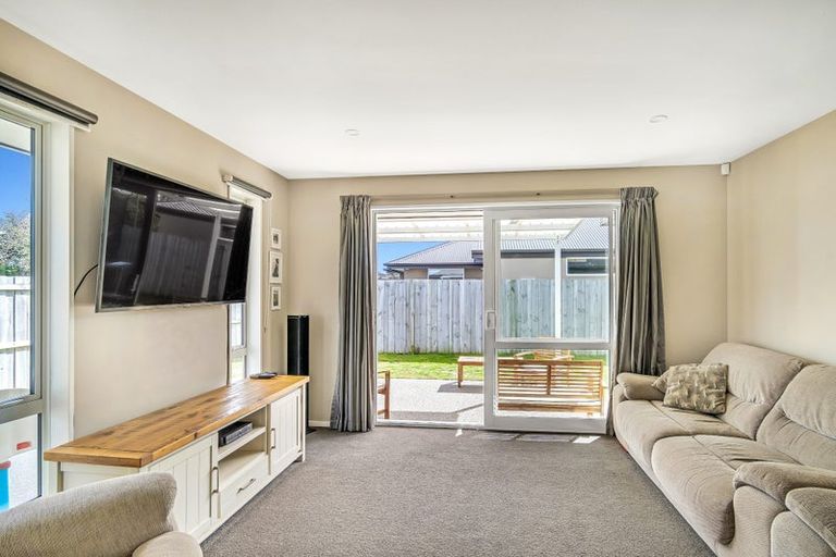 Photo of property in 5 Cossar Street, Burwood, Christchurch, 8083