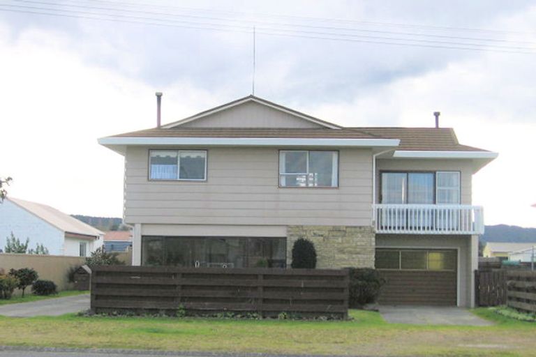 Photo of property in 803 Port Road, Whangamata, 3620