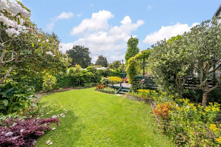 Photo of property in 31b Chatsworth Road, Silverstream, Upper Hutt, 5019