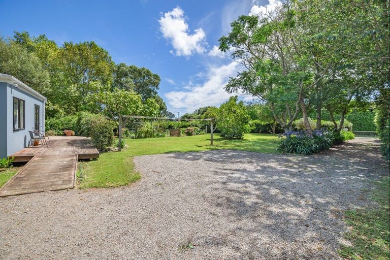 Photo of property in 52 Jacksons Road, Koputaroa, Levin, 5575