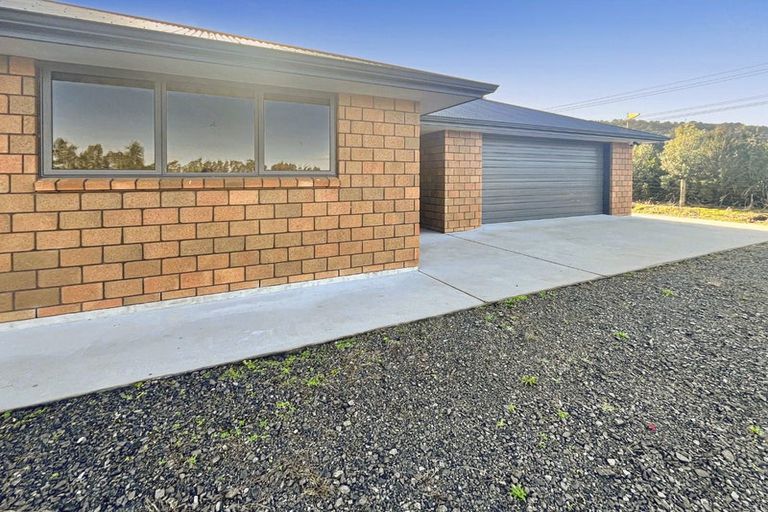 Photo of property in 5 Waikaraka Road, Tamaterau, Whangarei, 0174