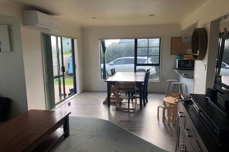 Photo of property in 884b Papamoa Beach Road, Papamoa Beach, Papamoa, 3118