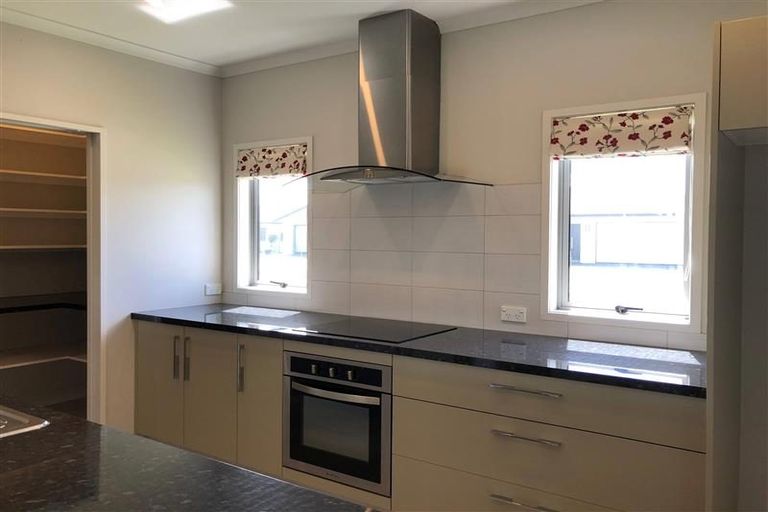 Photo of property in 17 Drake Crescent, Awatoto, Napier, 4110