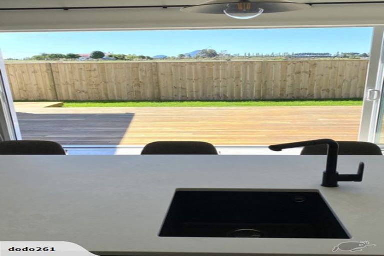 Photo of property in 10 Kotare Drive, Coastlands, Whakatane, 3120