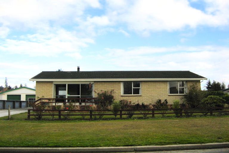 Photo of property in 22 Roseness Street, Palmerston, 9430