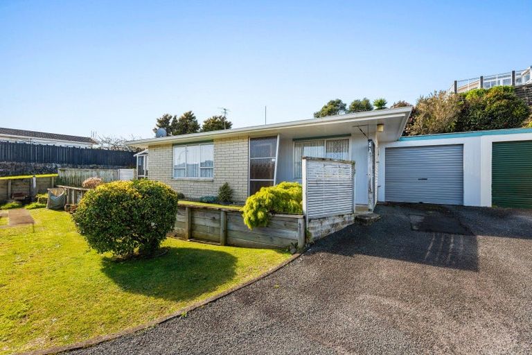 Photo of property in 3a Rossiter Crescent, Lynmouth, New Plymouth, 4310