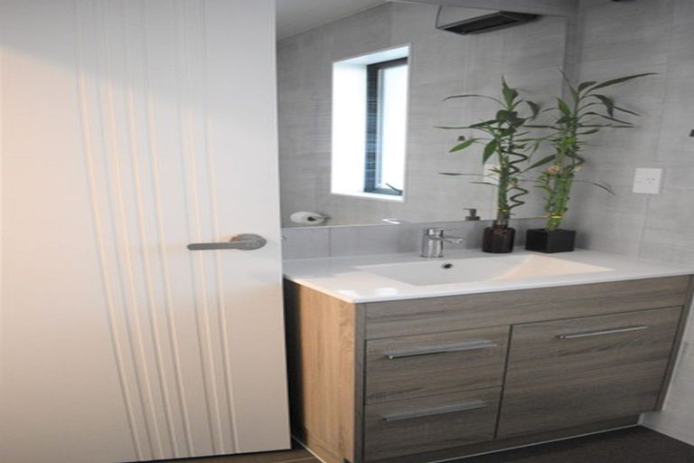 Photo of property in 16/5 Perekia Street, Albany, Auckland, 0632